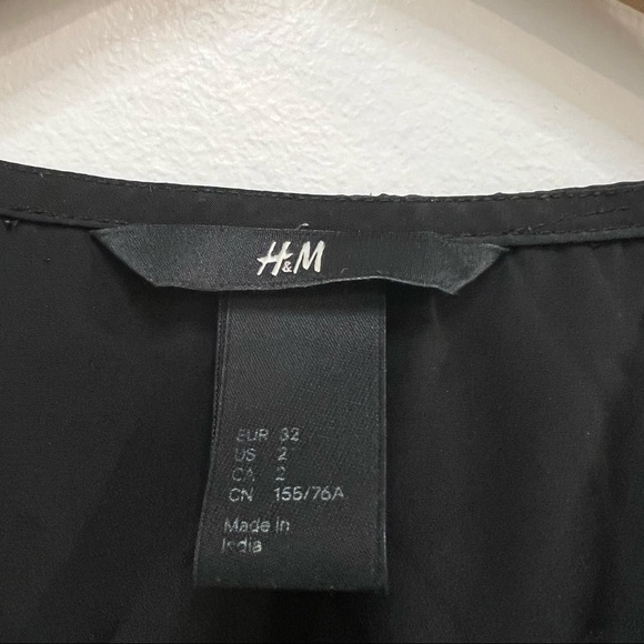 H&M Black Dress Size 2 - Picture 9 of 11